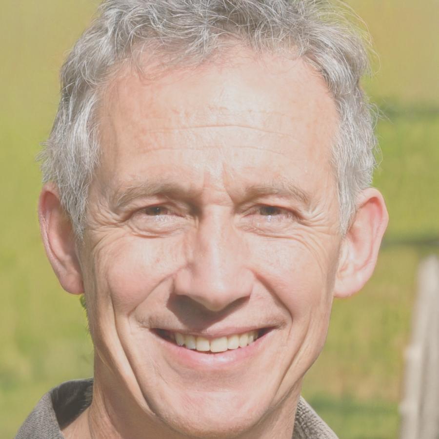 Portrait de Michel Renault, dirigeant d'une PME lyonnaise